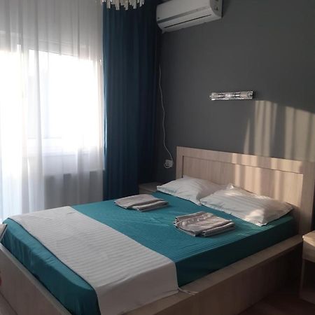 Cazare Spital Fundeni Βουκουρέστι Εξωτερικό φωτογραφία