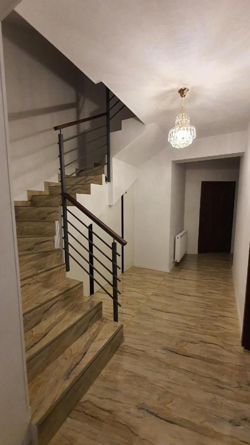 Cazare Spital Fundeni Βουκουρέστι Εξωτερικό φωτογραφία